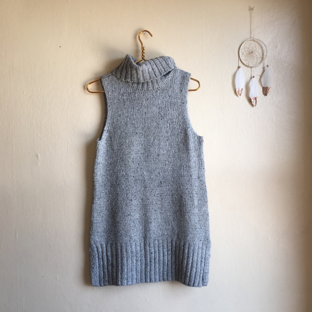 Cynthia Rowley Grey Sleeveless Sweater Dress